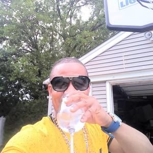 Meet your Posher, Ronald